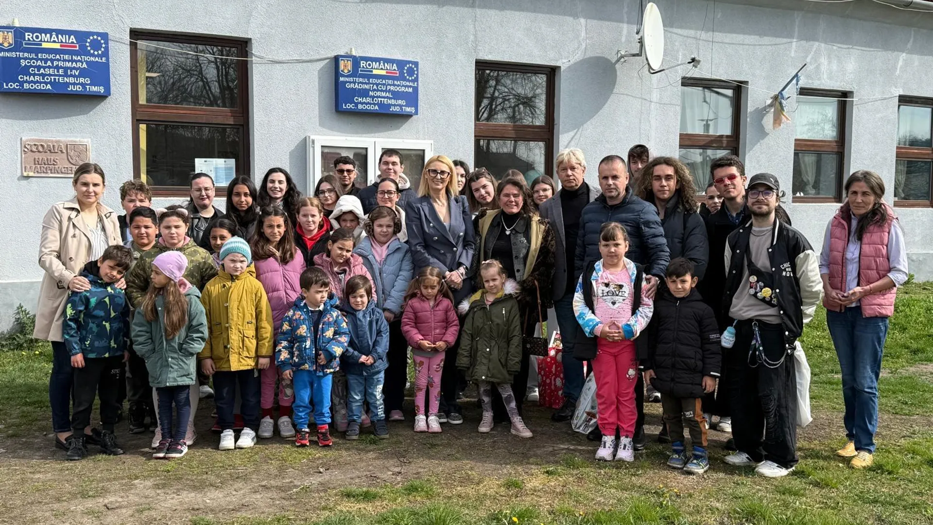 „Iepurașul FSC”: surprize de Paști pentru copiii din Charlottenburg din partea studenților UPT